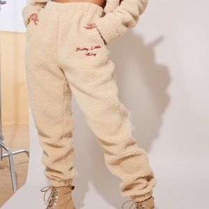 PRETTYLITTLETHING Cream Borg Embroidered Joggers